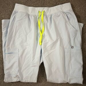 FIGS YOLA SKINNY SCRUB PANT